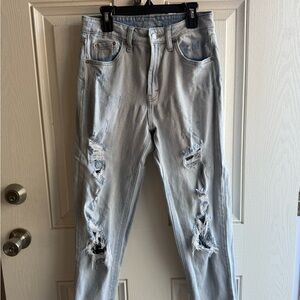 Wild Fable Light Wash Ripped Boyfriend Jeans